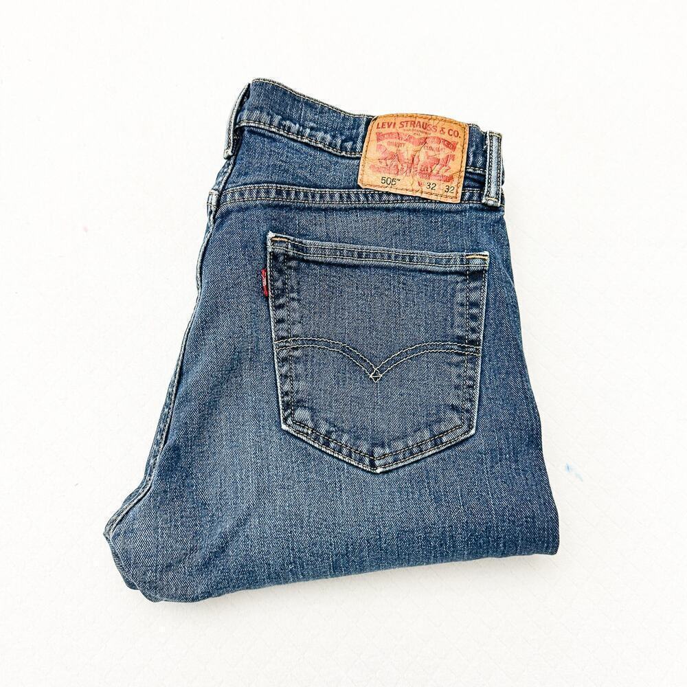 Levi's Men 505 Denim Jeans Dark Wash Rips Throughout SIze 32 x 32